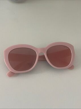 FREYRS Pink Sunglasses